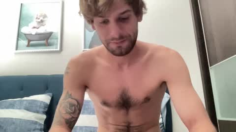 Snapshot of vegassangel chatting on September 21, 7:15 pm Joeyyy online show from September 21, 7:15 pm