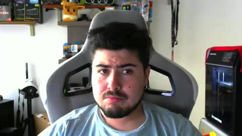 Charles online show from November 13, 4:39 pm