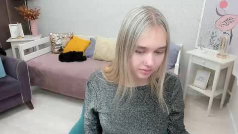 Snapshot of vel1ka chatting on December 20, 12:45 pm Barbara online show from December 20, 12:45 pm