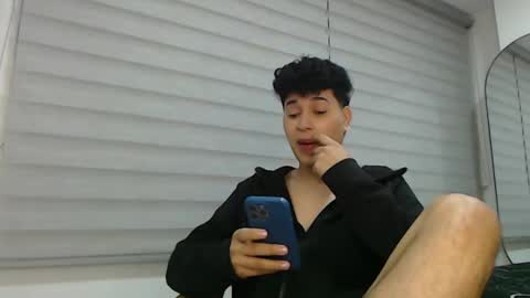 velascosexyboy online show from January 17, 2:08 am
