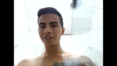 velk_hot1 online show from January 11, 7:59 pm