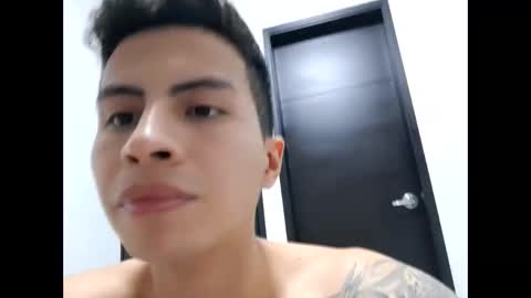 velk_hot1 online show from January 13, 1:56 am