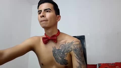 velk_hot1 online show from March 11, 9:15 pm