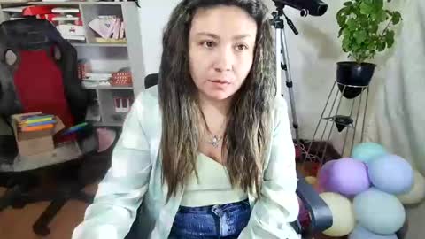 Im VelaI will be Christmas and New Year with my family December 22 to January 13 I will miss you guys. online show from November 1, 5:09 am