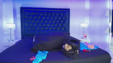 velora_nigth online show from January 6, 11:36 am