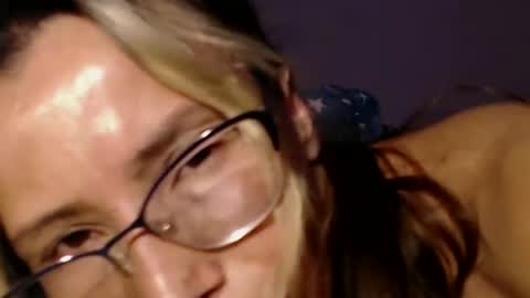 Snapshot of velvet_lips01 chatting on January 9, 11:02 pm Andrea online show from January 9, 11:02 pm