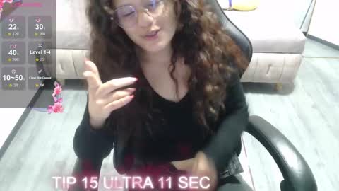 velvet_moon_v online show from January 9, 1:25 pm