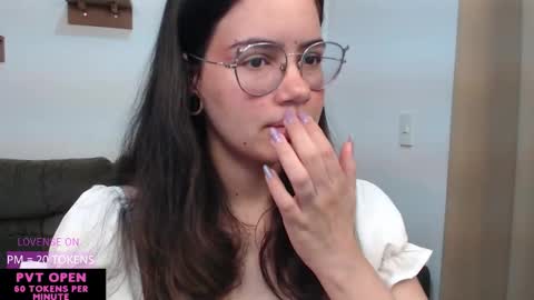 Snapshot of velvetcrystal chatting on September 24, 2:59 am Crystal PVT OPEN online show from September 24, 2:59 am