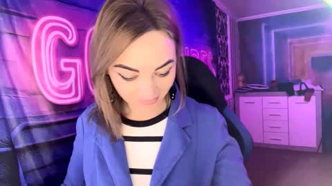 MERYEM online show from February 23, 1:47 am