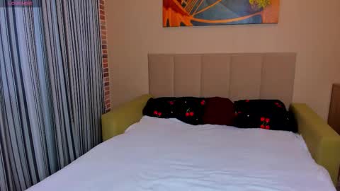 veneradi615 online show from October 26, 2:12 pm