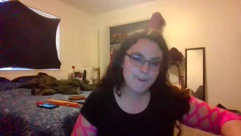 venerate_degenerate online show from November 15, 8:27 pm