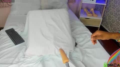 .. online show from March 9, 12:53 pm