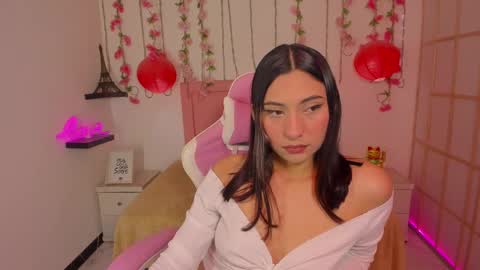 Snapshot of venus_latin_01 chatting on February 26, 8:54 pm Mary online show from February 26, 8:54 pm