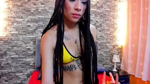 Snapshot of venus_medussa chatting on December 18, 8:47 pm Medussa online show from December 18, 8:47 pm