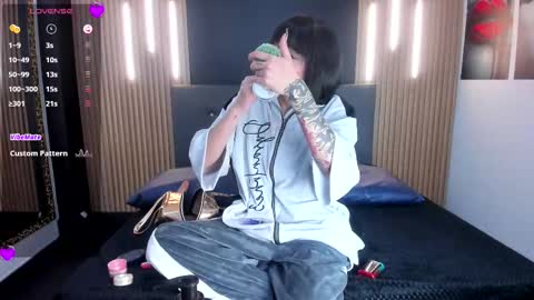 Medussa online show from October 27, 3:10 am