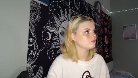 Snapshot of venusastar chatting on September 11, 1:55 pm Miss Venus online show from September 11, 1:55 pm