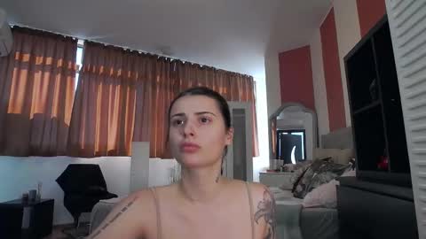 Snapshot of venusinylons chatting on November 3, 11:33 am venusinylons online show from November 3, 11:33 am