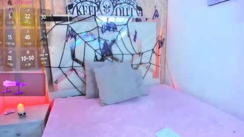 Snapshot of venuss_11 chatting on October 30, 8:05 am Venuss online show from October 30, 8:05 am