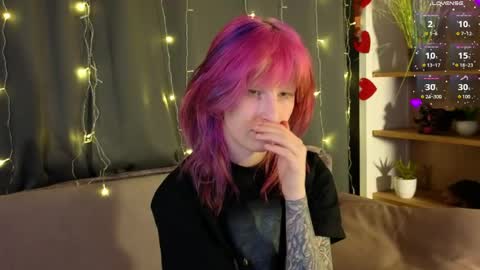 Erica online show from March 15, 8:04 pm