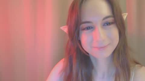 Snapshot of veralush chatting on September 9, 5:23 pm Una online show from September 9, 5:23 pm