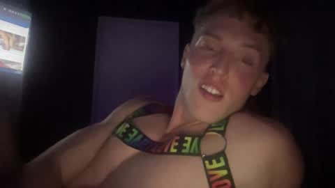 Snapshot of vero_monroe chatting on December 20, 11:28 am Austin King online show from December 20, 11:28 am