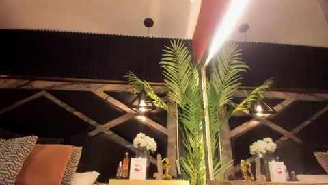 Vero online show from January 31, 5:19 am