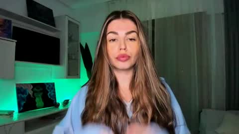 Lolitalolz online show from January 15, 7:12 pm