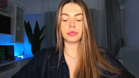 Lolitalolz online show from March 10, 9:51 pm