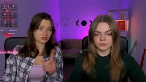 Ronni online show from December 22, 8:17 pm