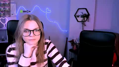 Ronni online show from January 31, 8:18 pm