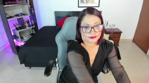 Vero Milf online show from February 9, 7:05 am