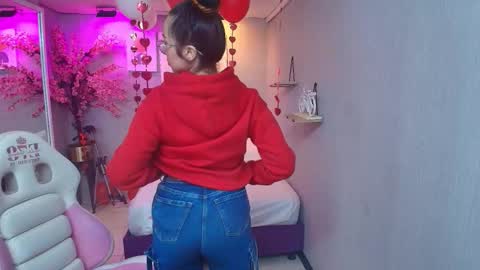 veronica online show from February 16, 7:54 pm