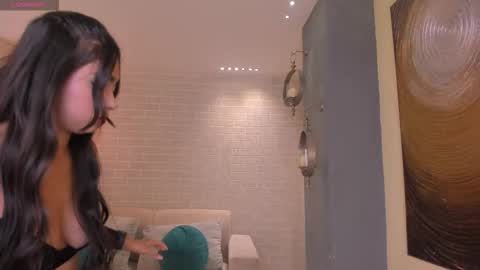 Vero  online show from September 11, 10:15 am