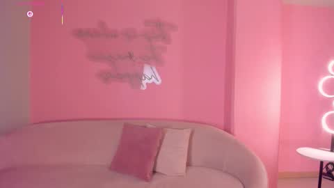 Vero  online show from March 1, 6:37 am