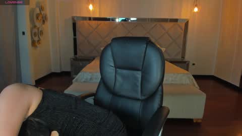 Snapshot of veronicacruz1 chatting on February 1, 2:58 am Vero online show from February 1, 2:58 am