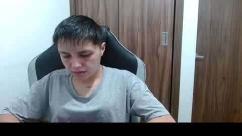 Veronica Clark online show from December 4, 11:57 pm