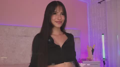 Vero  online show from April 18, 5:17 pm