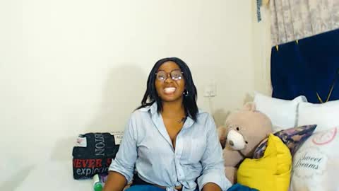 veronicarod1 online show from April 16, 9:50 pm