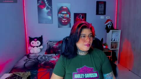 Miss Veronika online show from November 17, 7:36 am