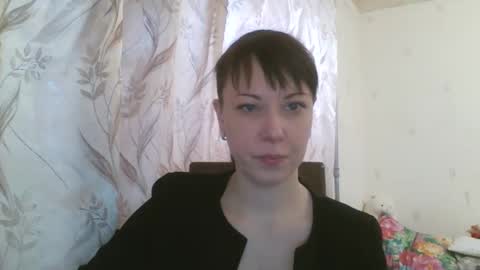 veronika_xi online show from March 3, 6:48 am