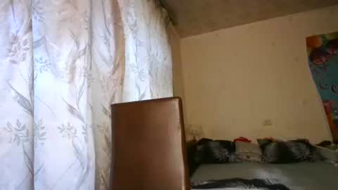 veronika_xi online show from September 10, 7:08 am