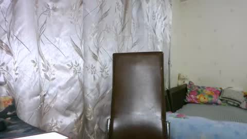 veronika_xi online show from October 30, 8:16 am