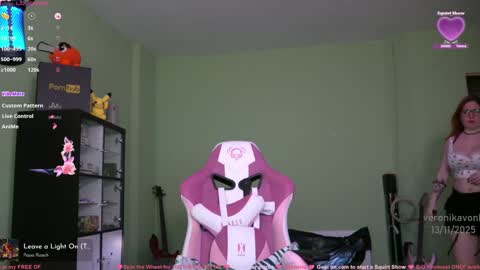 Veronika von Kleist online show from November 13, 11:47 pm