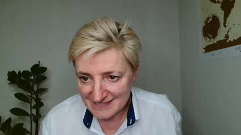 verony_ online show from March 8, 6:26 pm