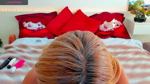 Snapshot of verrasweet4u chatting on January 16, 7:07 am VerraSweet4u online show from January 16, 7:07 am