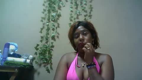 Snapshot of verronique1511 chatting on November 20, 9:58 pm verronique1511 online show from November 20, 9:58 pm