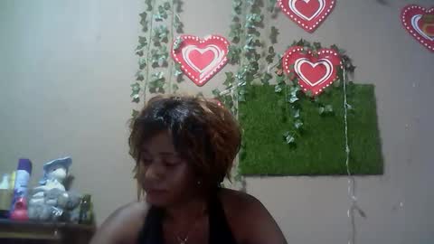 Snapshot of verronique1511 chatting on November 27, 10:06 am verronique1511 online show from November 27, 10:06 am