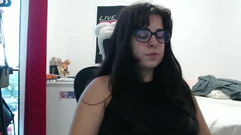 veruca99 online show from March 8, 8:45 pm