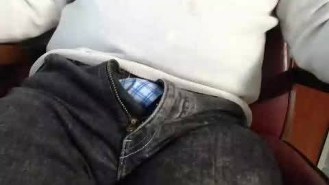 Erik online show from March 1, 10:24 am