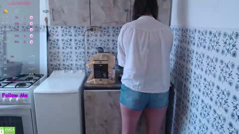 Kate online show from February 10, 9:46 am